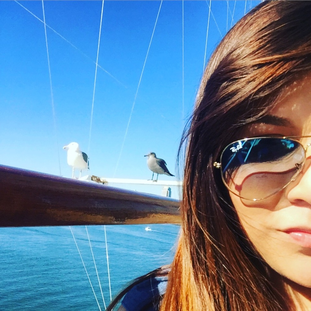 Meet your Posher, Ana